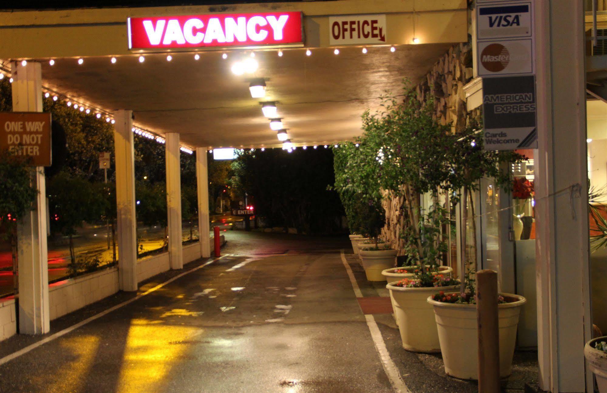 Caravelle Inn Extended Stay San Jose Exterior photo